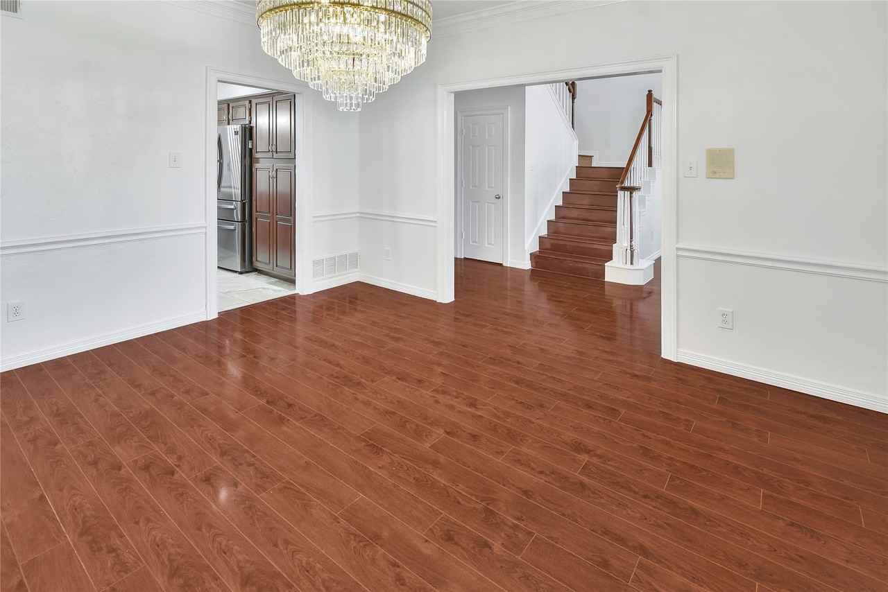18528 Vista Del Sol - Photo 7 of 40