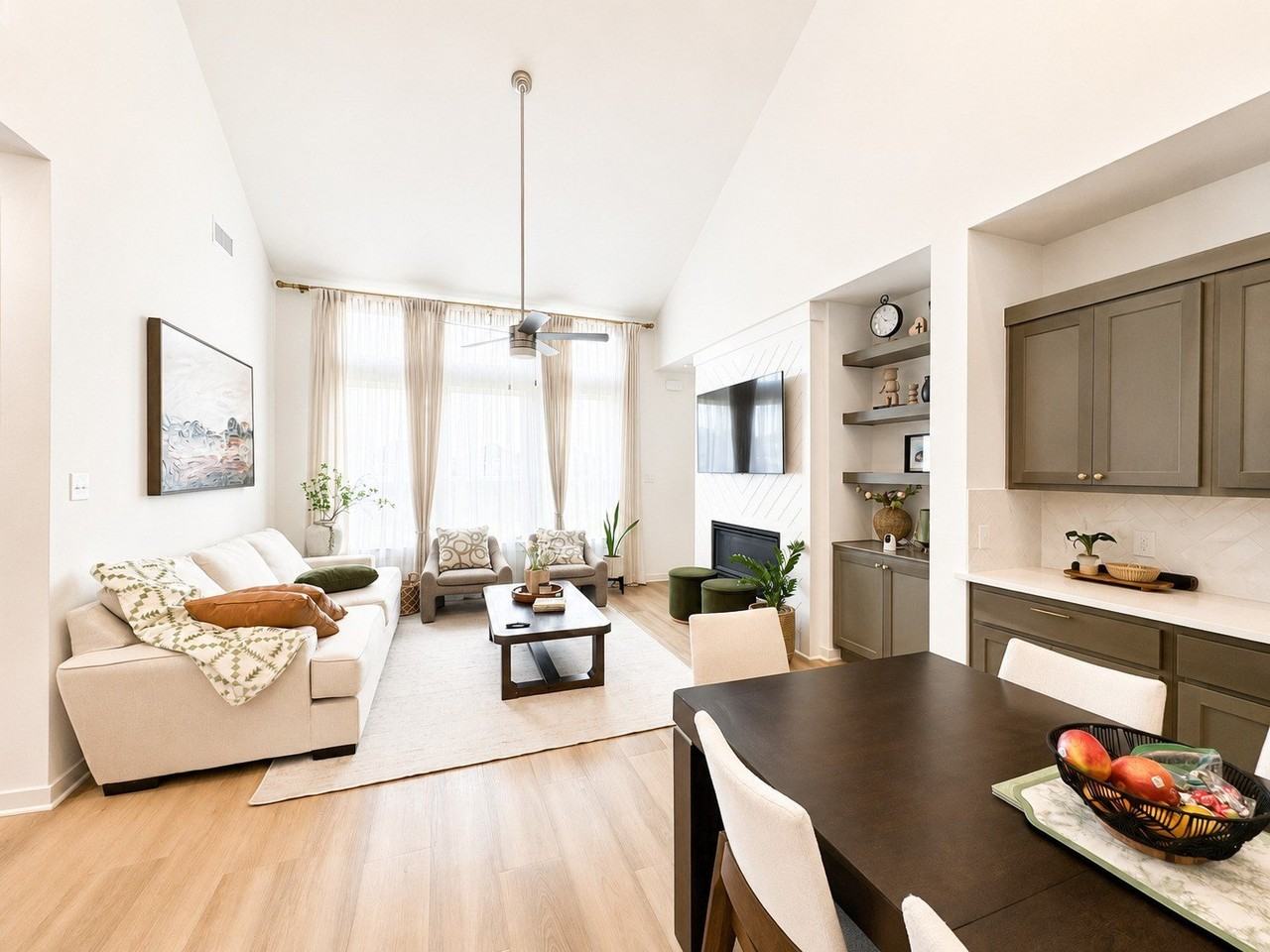 1845 Solterra Blvd - Photo 4 of 12