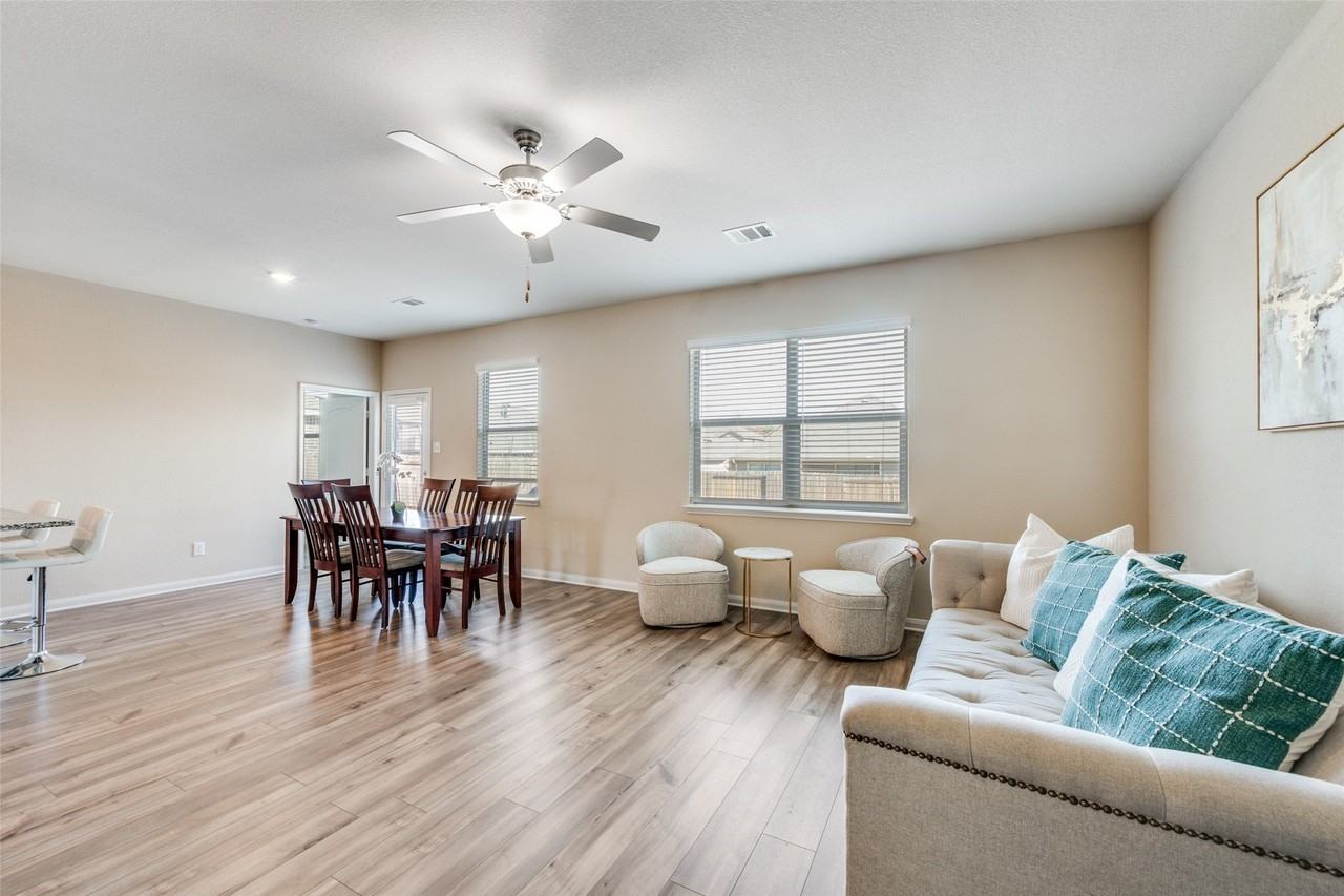 505 Lowery Oaks Trl - Photo 7 of 24