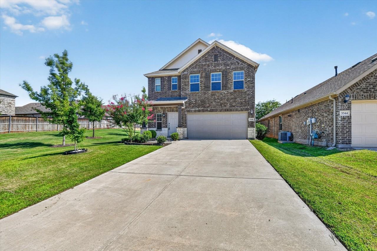 3348 Duncan Way - Photo 2 of 30