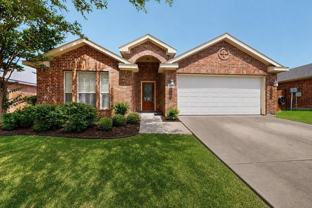 2011 Samantha Ln - Photo 1 of 1