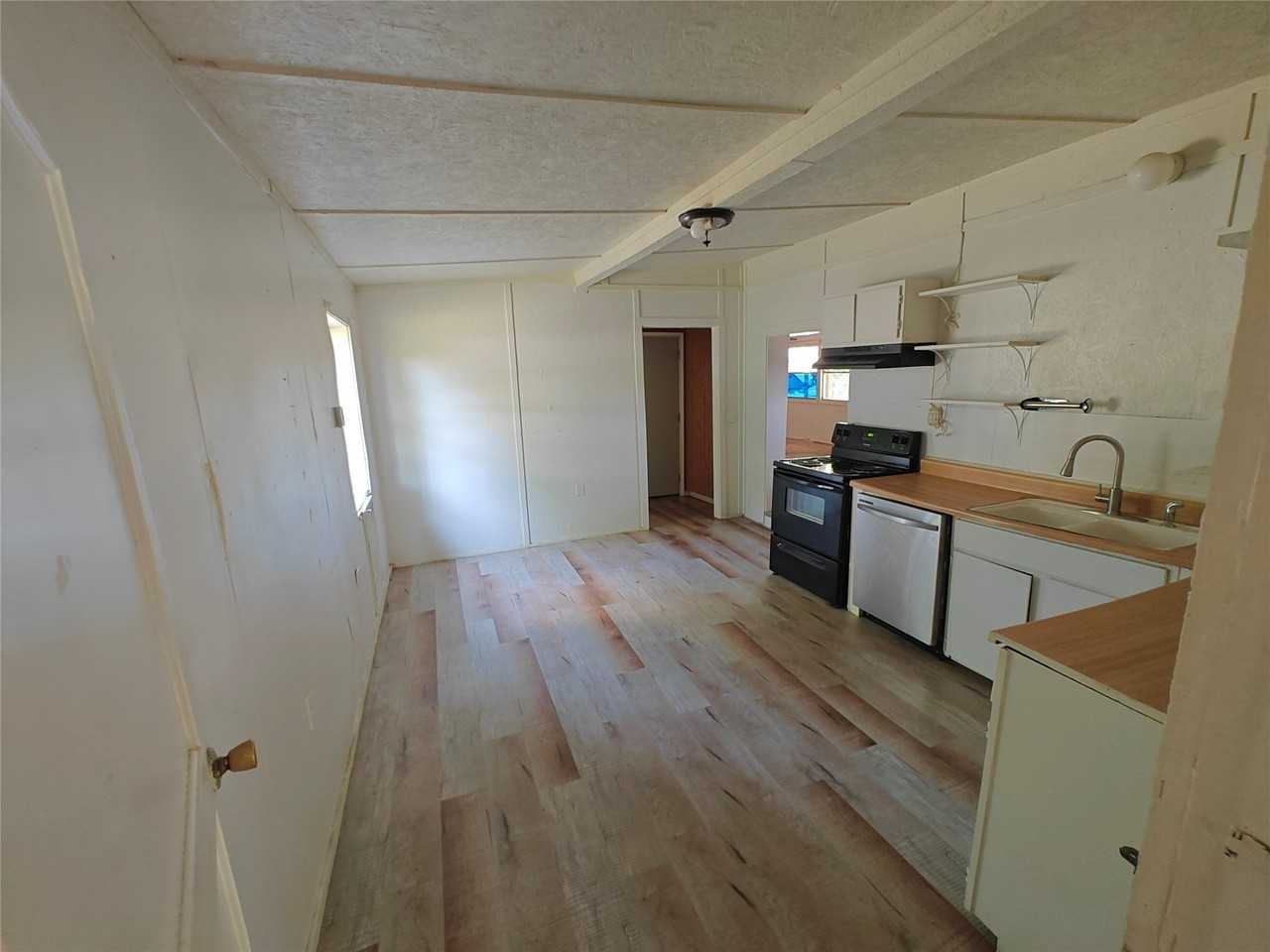 309 W Sherman St - Photo 4 of 12