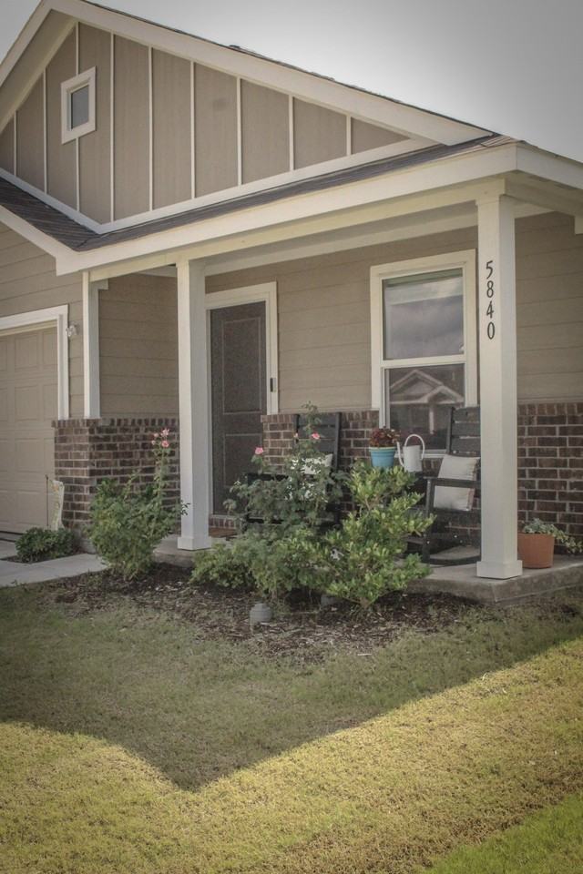 5840 Cherry Hollow Way - Photo 3 of 23