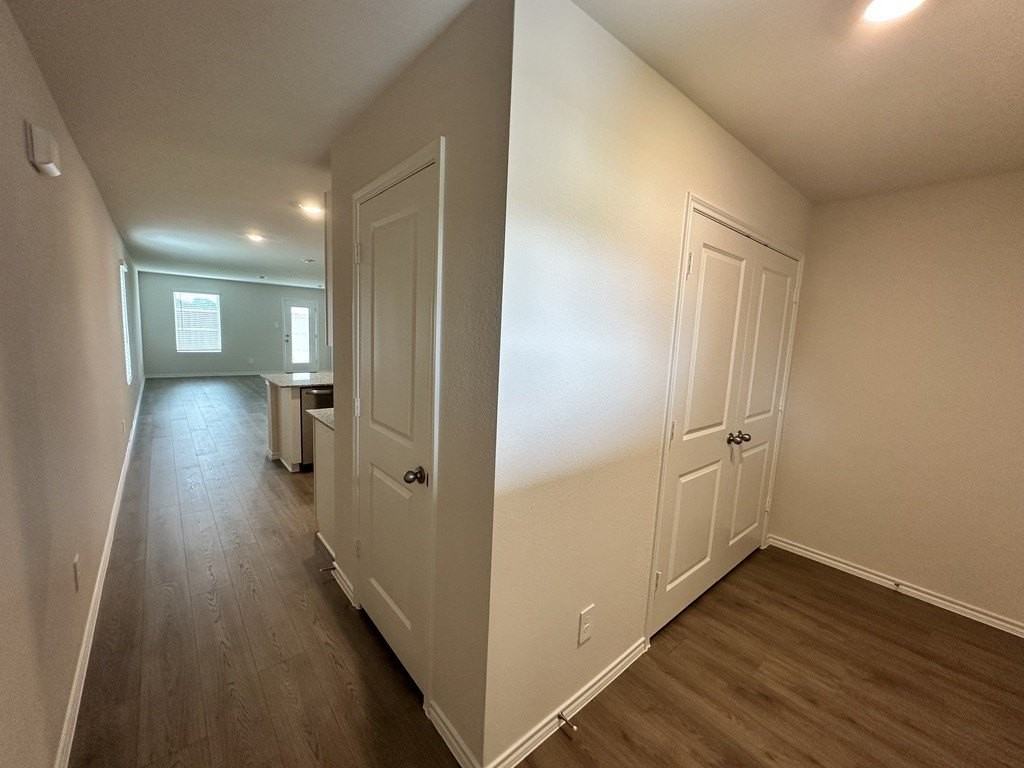 3520 Bridgeport Dr - Photo 6 of 13