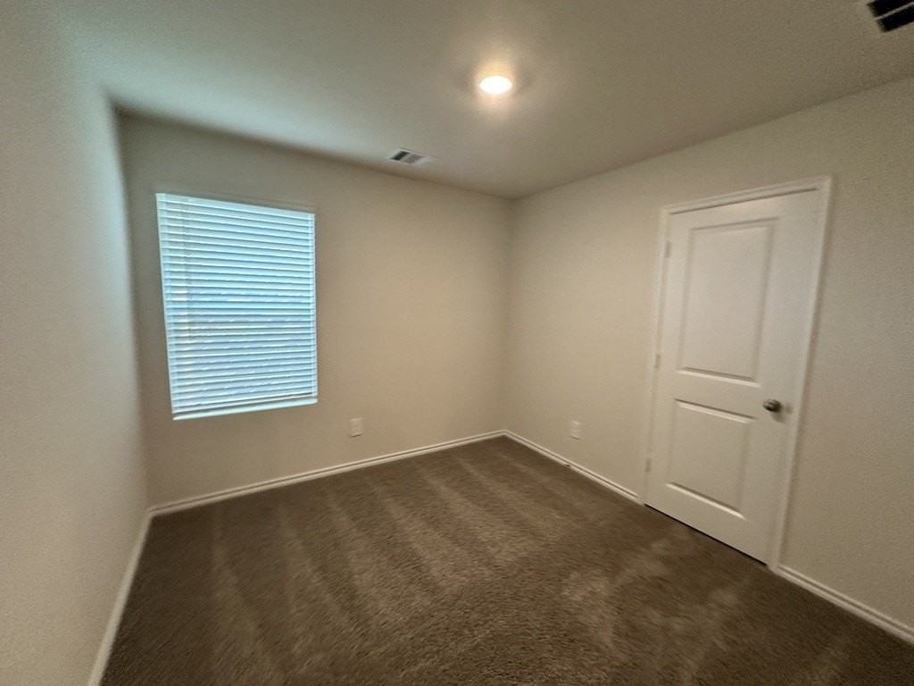 3520 Bridgeport Dr - Photo 7 of 13