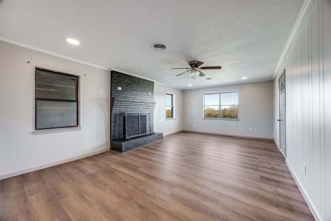 226 Glen Meadows Dr - Photo 5 of 25