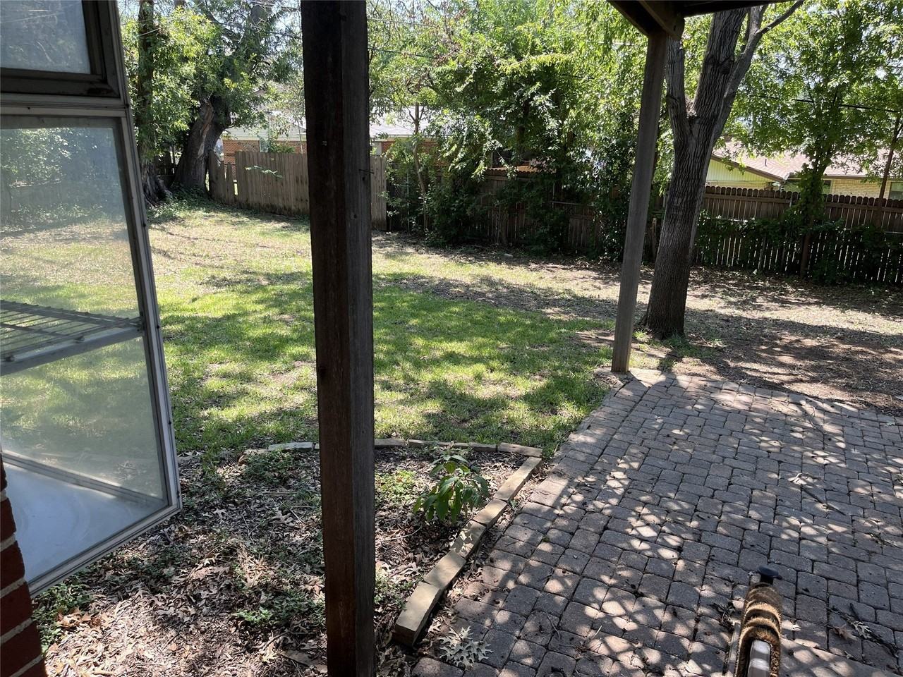 3401 Leith Ave - Photo 6 of 17