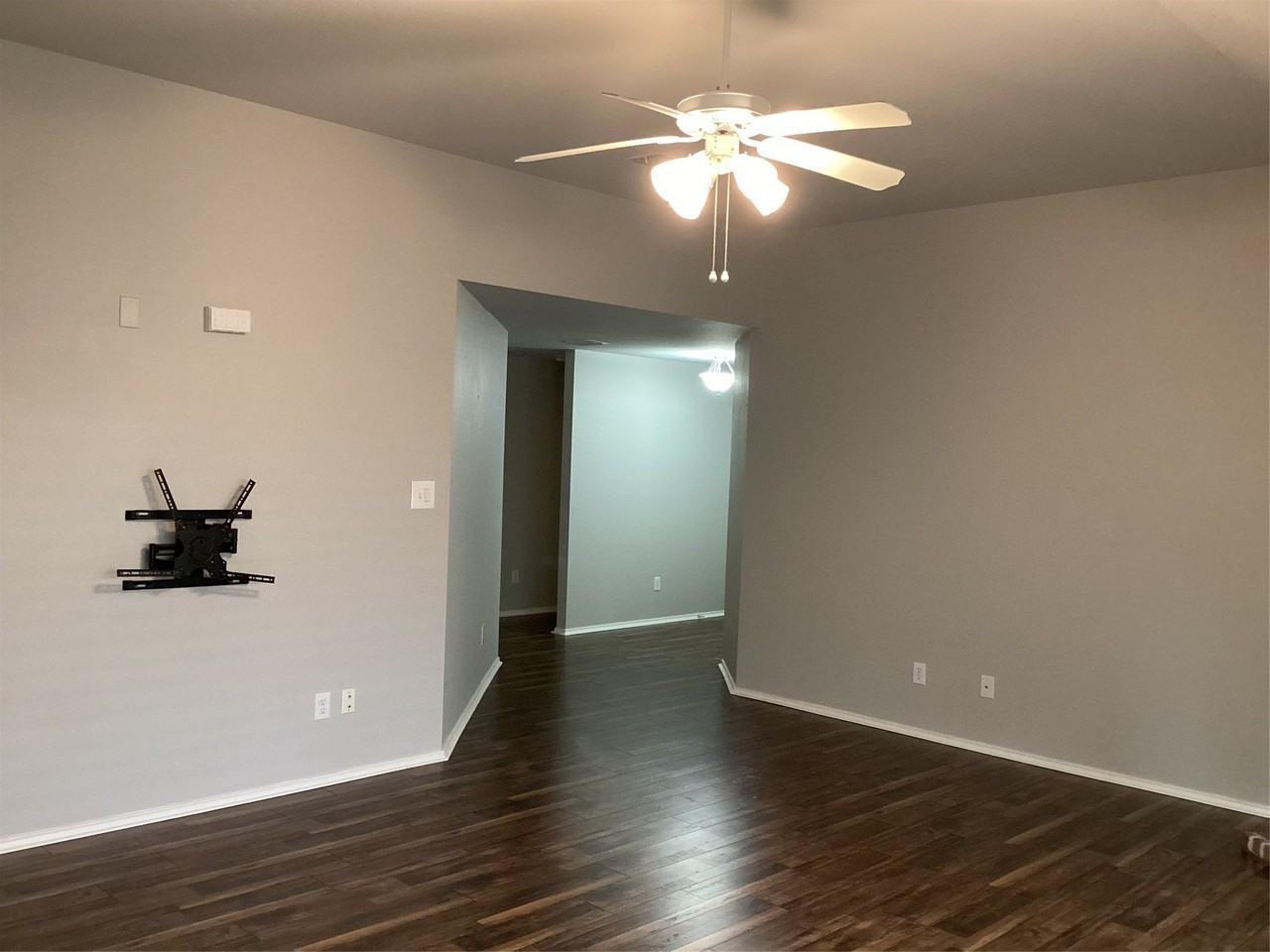 4204 Silverwood Trl - Photo 3 of 23