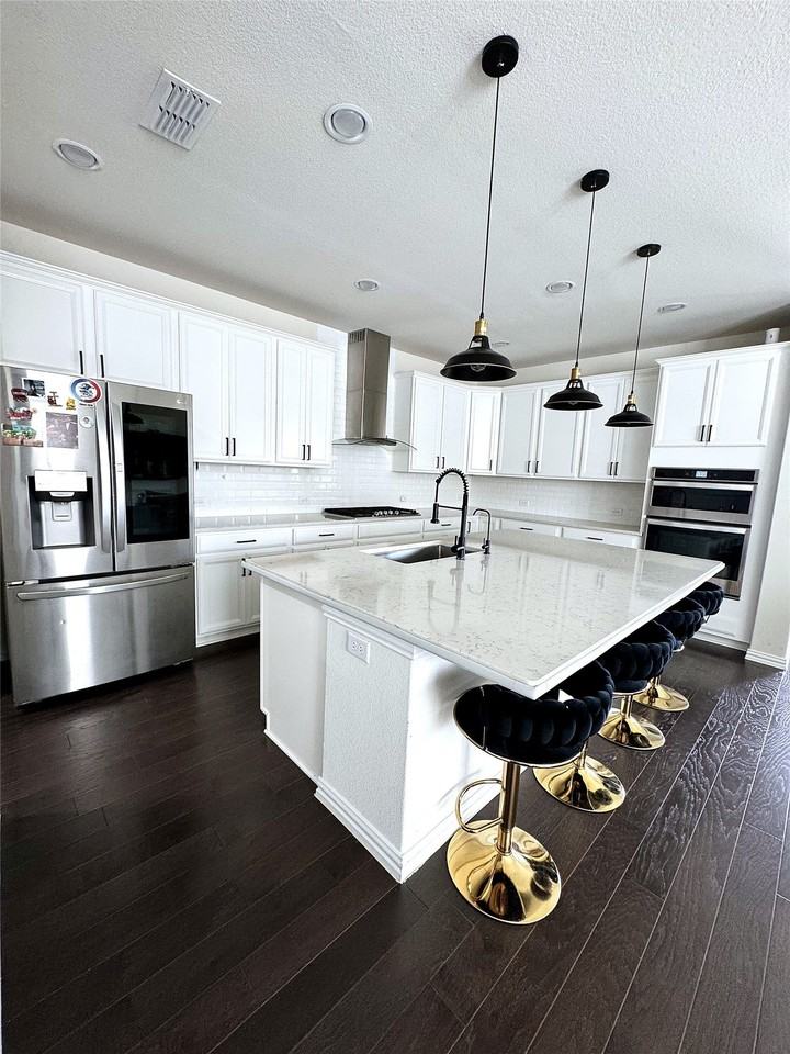 2509 Temple Dr - Photo 4 of 28