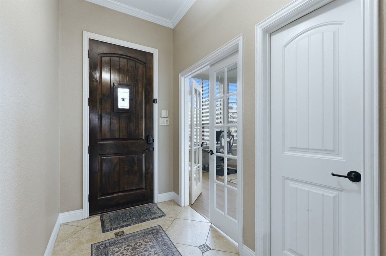 16512 Amistad Ave - Photo 3 of 29