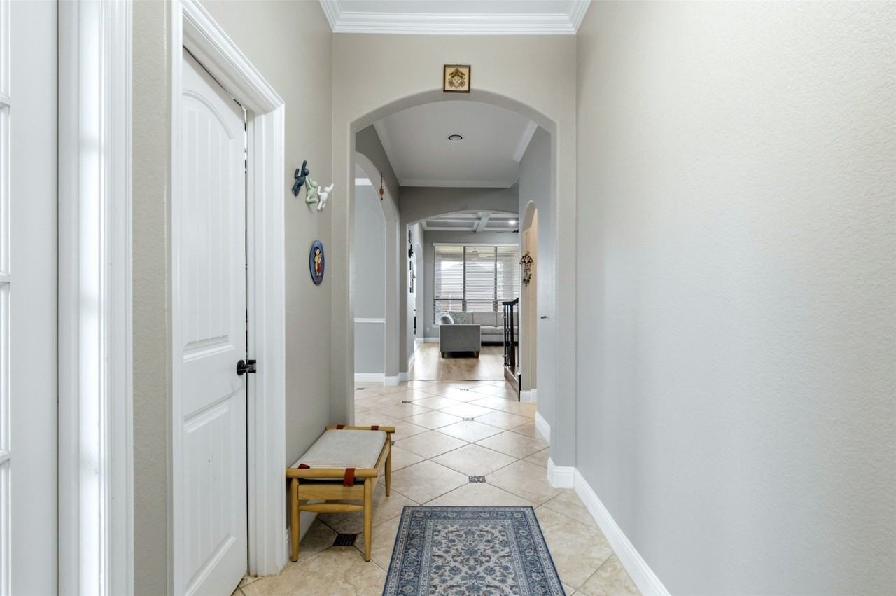 16512 Amistad Ave - Photo 6 of 29