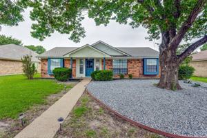 featured image of 209 W Schreiber St