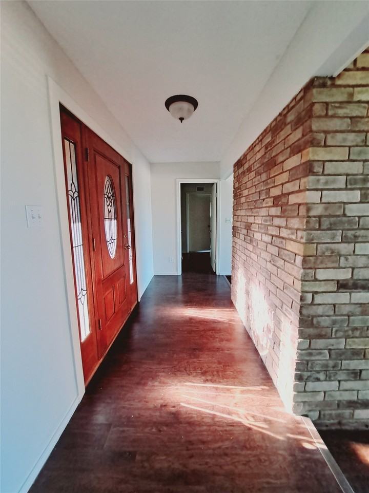 4106 Cedar Creek Dr - Photo 4 of 25