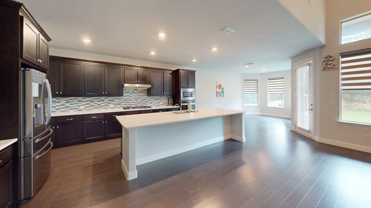 13591 Vineyard Ln - Photo 5 of 27