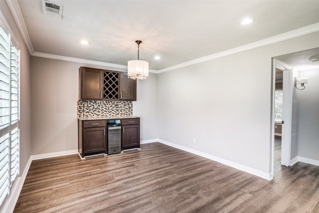 3642 Ridgebriar Dr - Photo 6 of 24