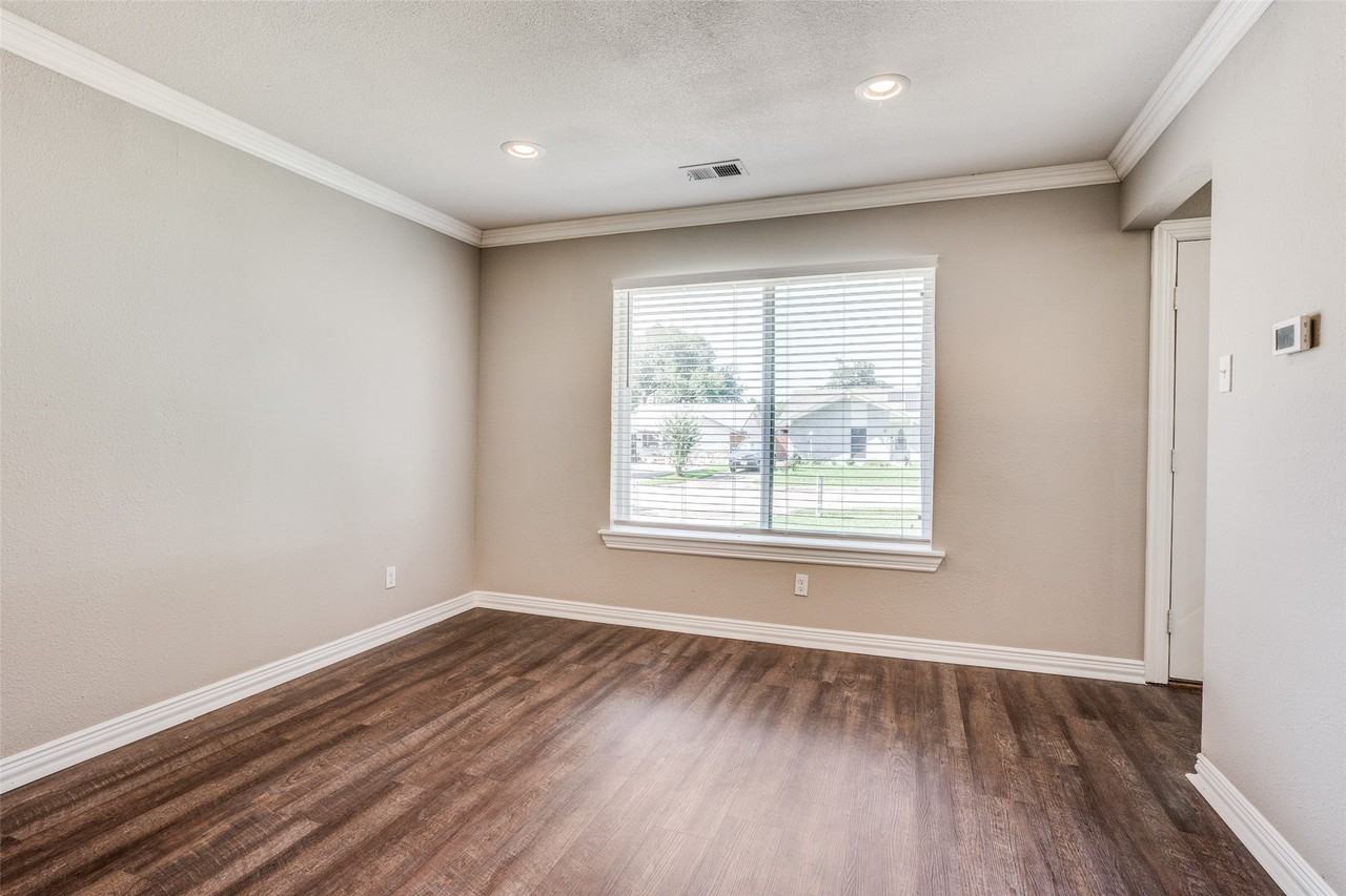 3642 Ridgebriar Dr - Photo 7 of 24