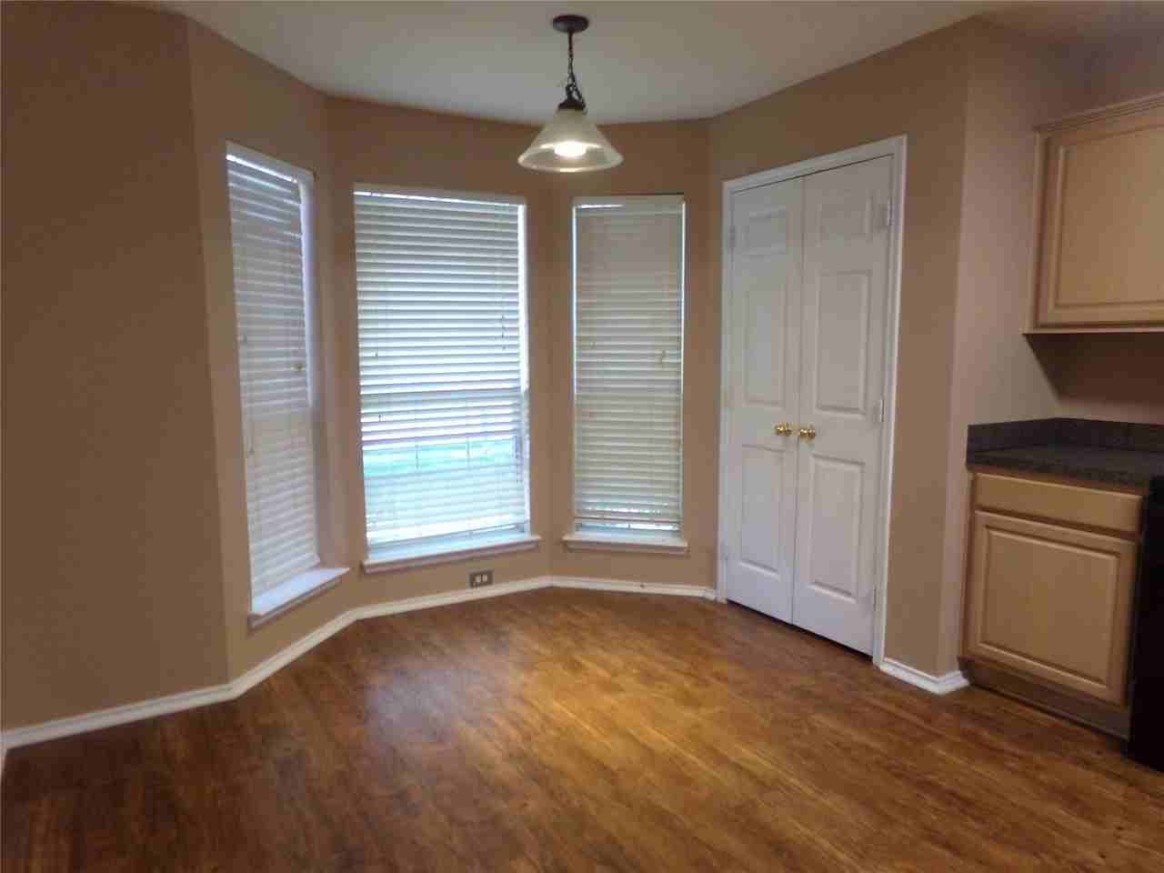 4708 Topaz Ln - Photo 6 of 22