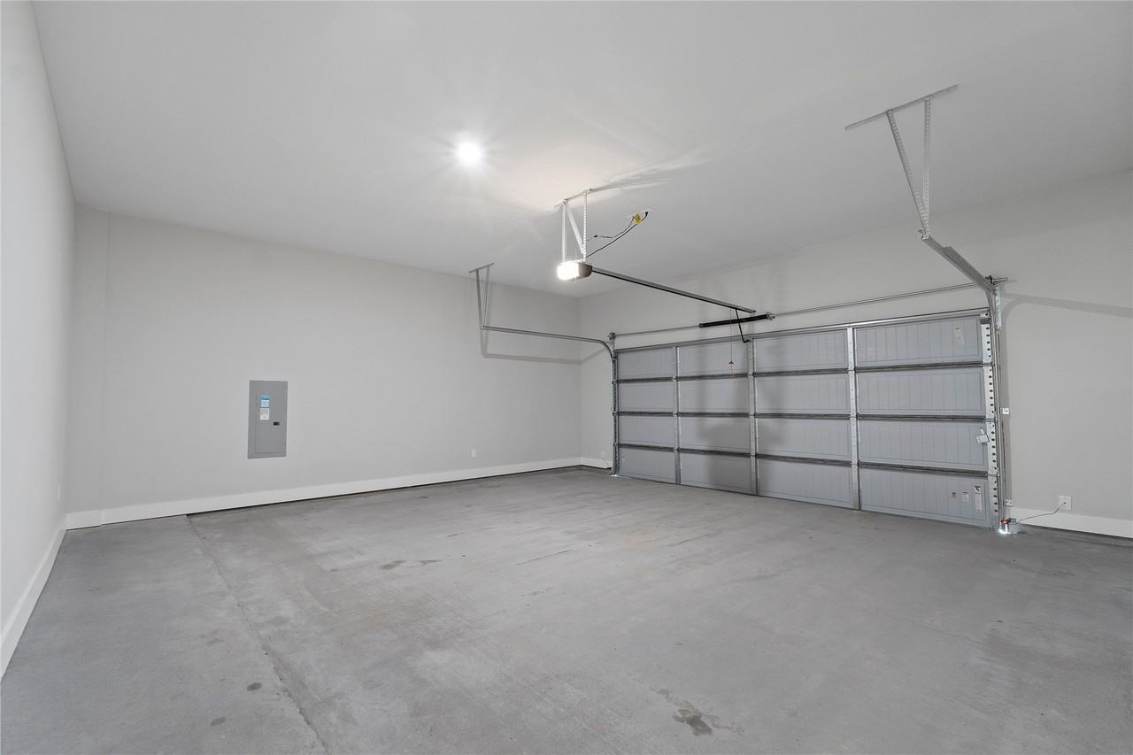 1409 Imperial Blvd - Photo 5 of 22