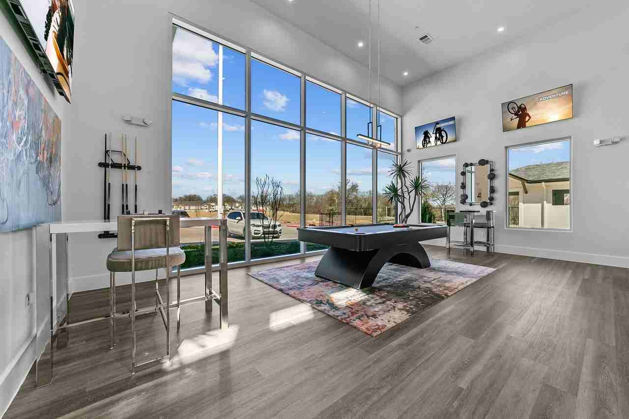 1109 Imperial Blvd - Photo 6 of 7