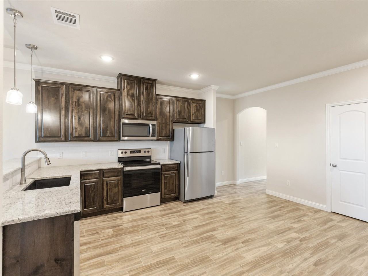 1124 Noble Flair Ct - Photo 6 of 21