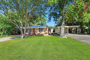 featured image of 3512 Park Ridge Blvd