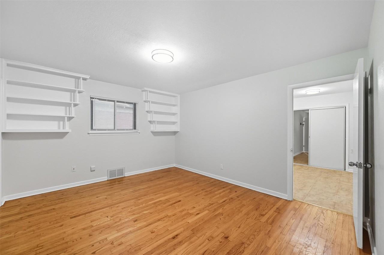 3512 Park Ridge Blvd - Photo 5 of 16
