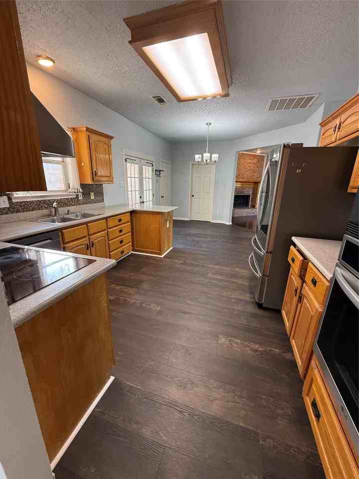 222 Glen Ridge Dr - Photo 7 of 25