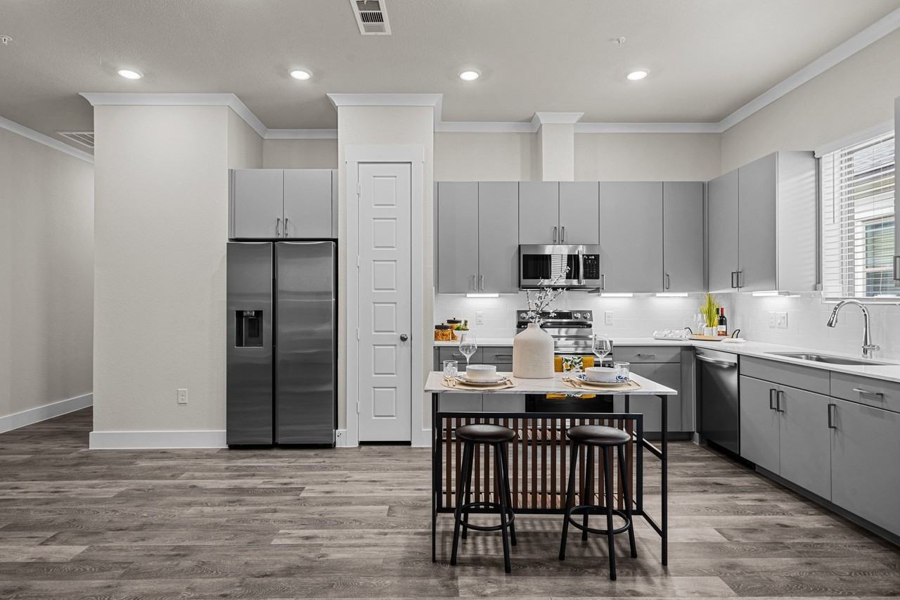 3282 Ganzer Rd W #1109A - Photo 7 of 37