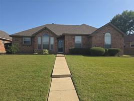 featured image of 2004 Island View Ct