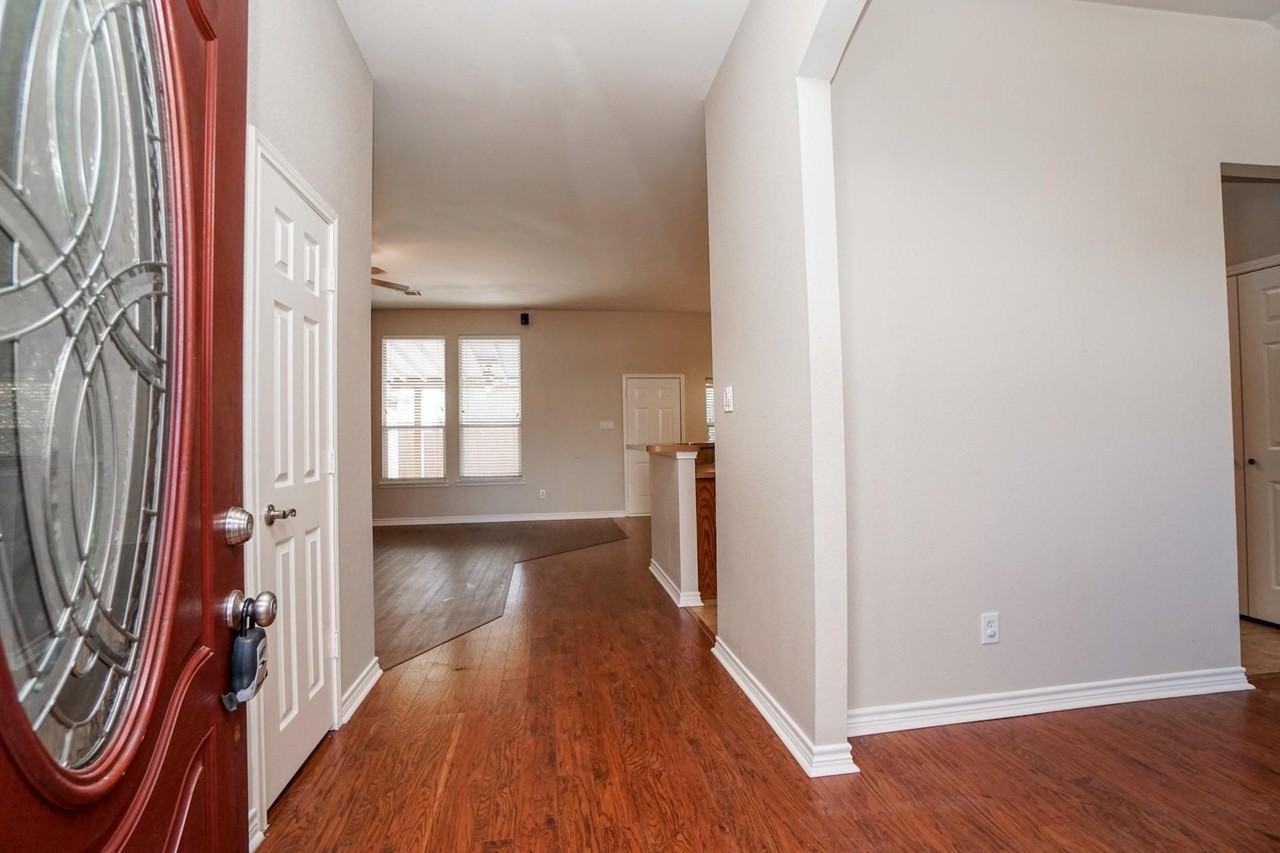 15827 Palo Pinto Dr - Photo 2 of 27