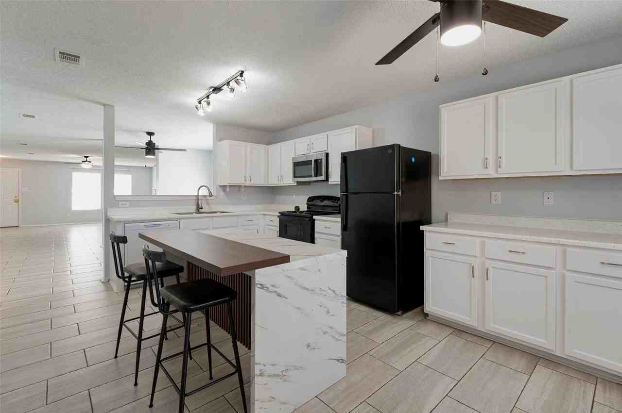 1008 White Dove Dr - Photo 7 of 12