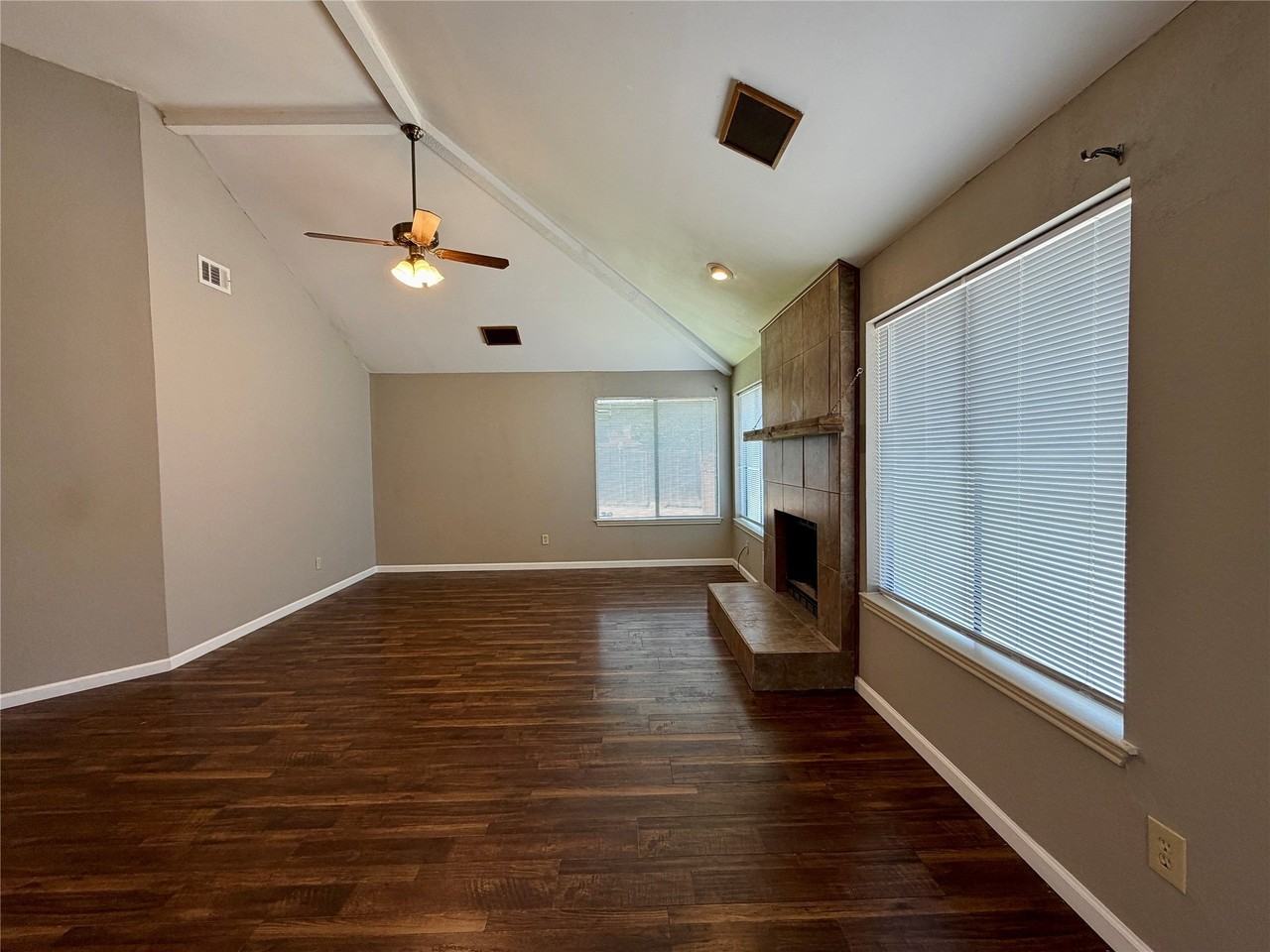 7905 Rice Dr - Photo 5 of 25