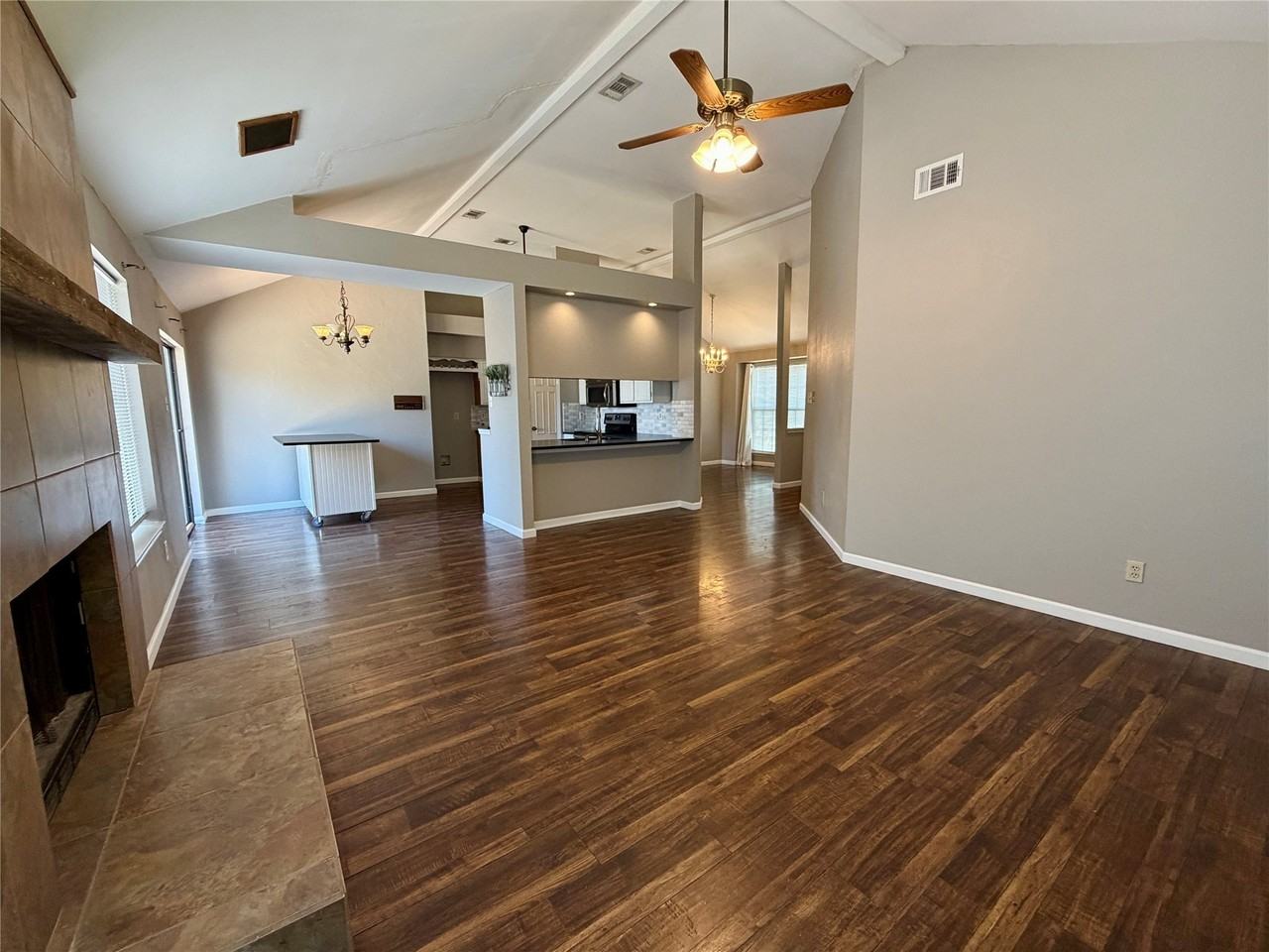 7905 Rice Dr - Photo 6 of 25
