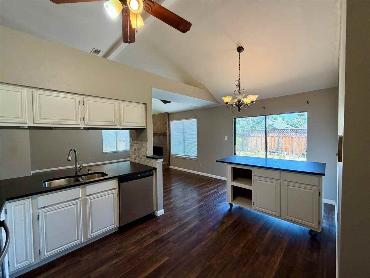 7905 Rice Dr - Photo 7 of 25