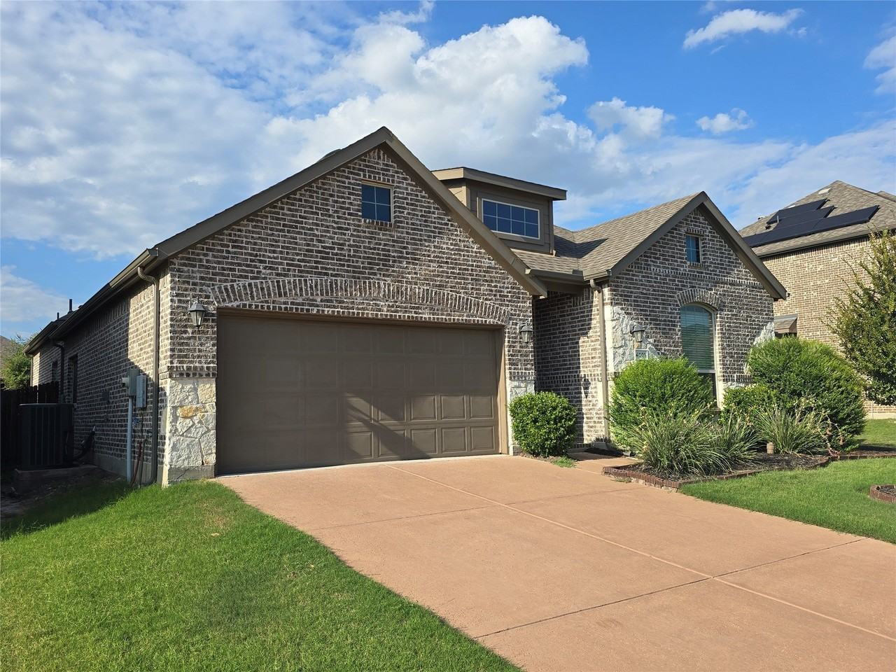 4009 Magnolia Ridge Dr - Photo 2 of 29