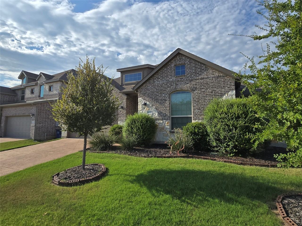 4009 Magnolia Ridge Dr - Photo 3 of 29