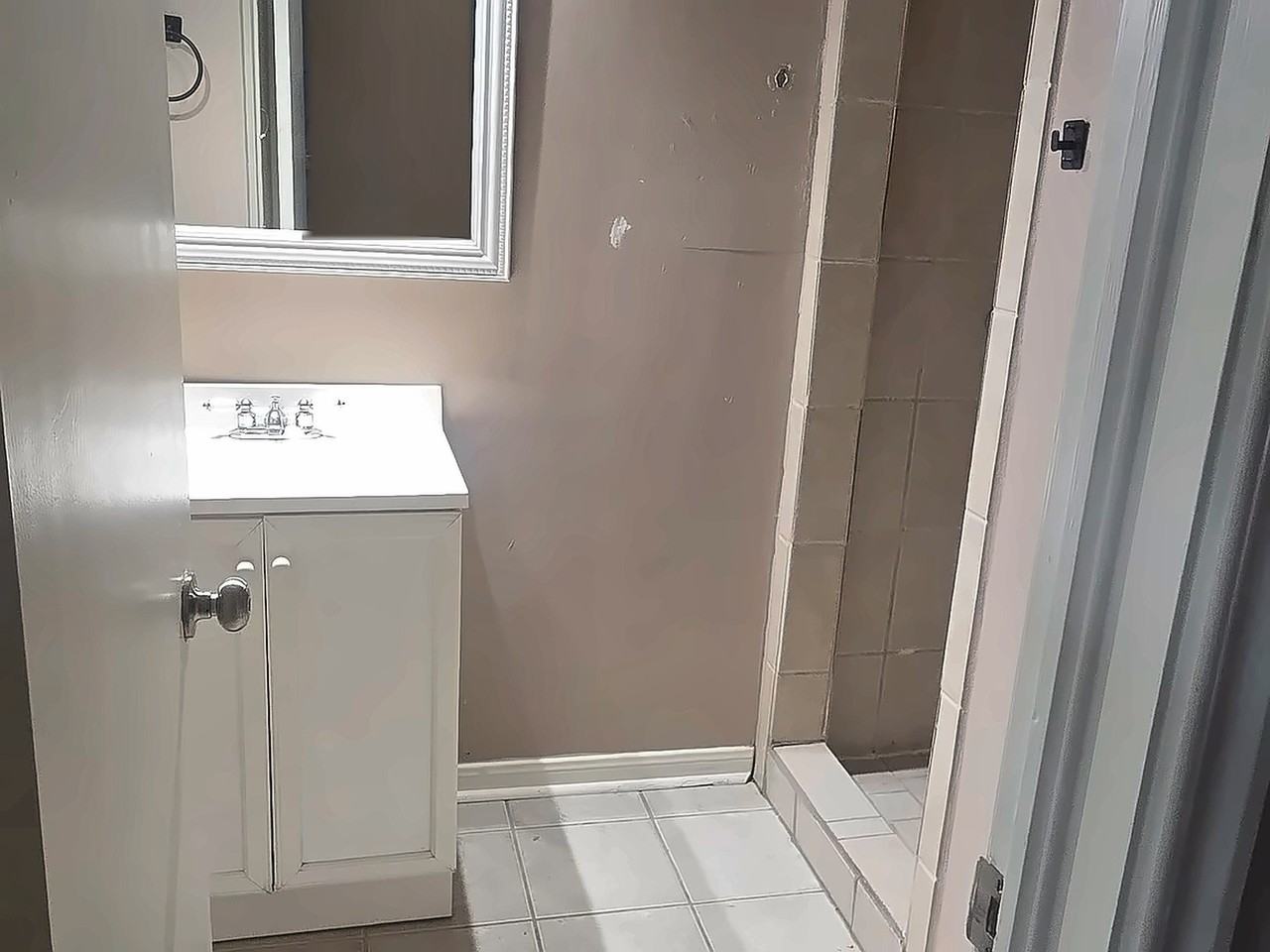 8057 Fall River Dr - Photo 2 of 10