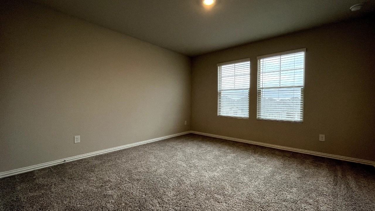 1608 Lannon Ln - Photo 7 of 27