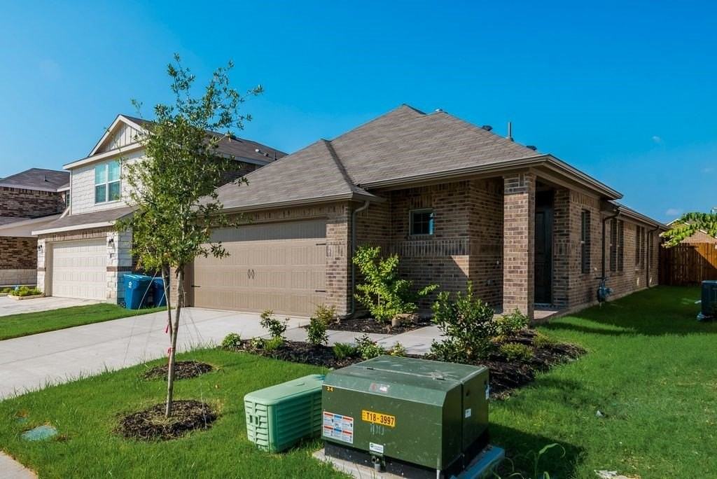1080 Norias Dr - Photo 2 of 17