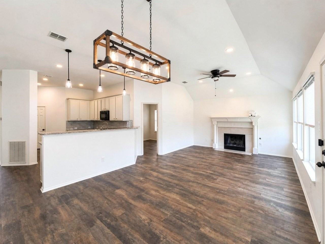 9903 Presthope Dr - Photo 2 of 20