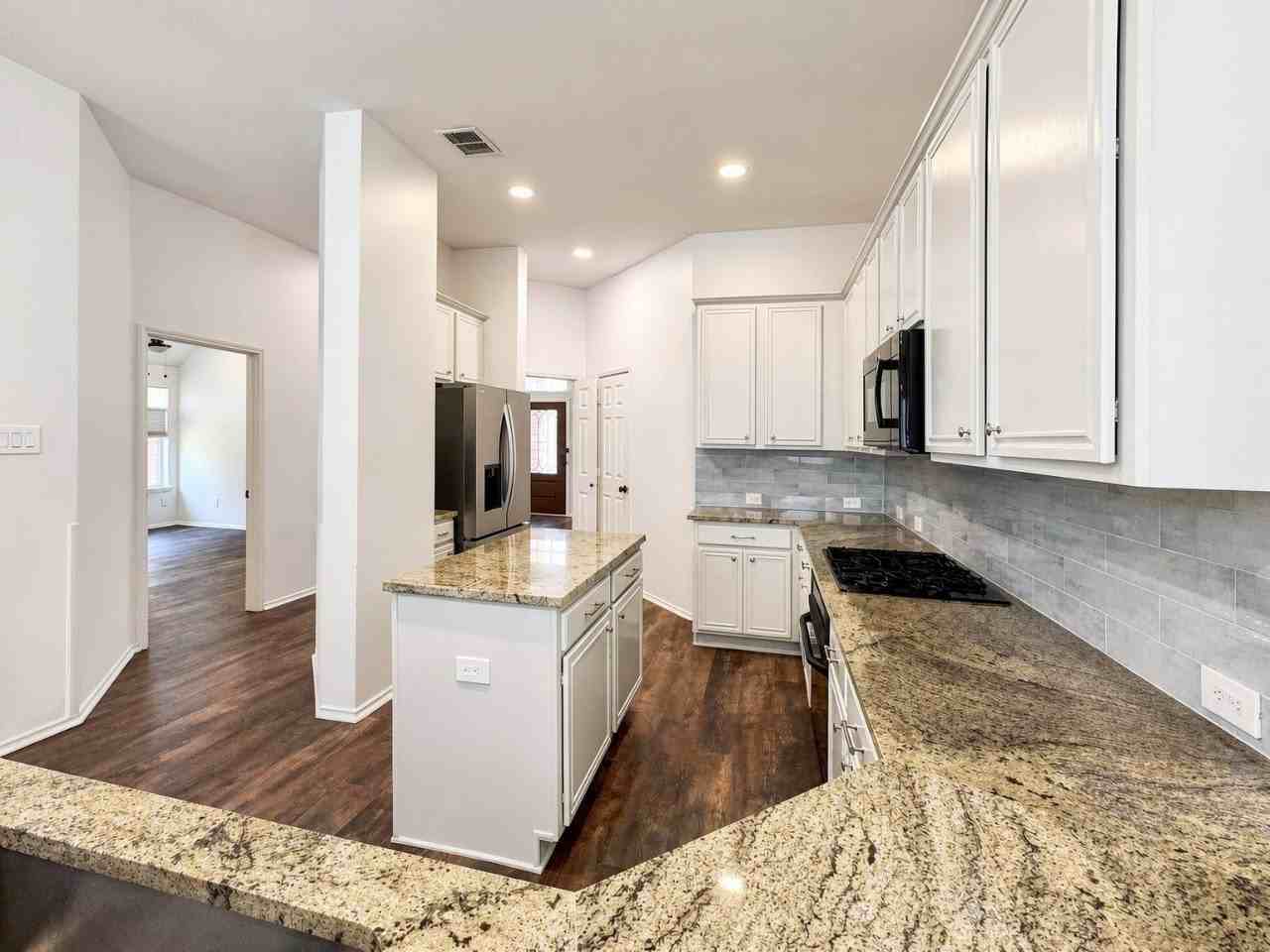 9903 Presthope Dr - Photo 3 of 20