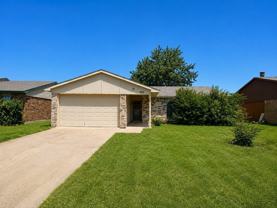 805 Circle Cove Dr - Photo 1 of 1