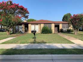 1203 Custer Rd - Photo 1 of 1