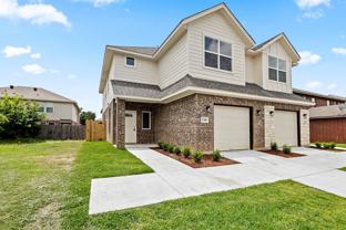 2308 Bloomfield Dr - Photo 1 of 1
