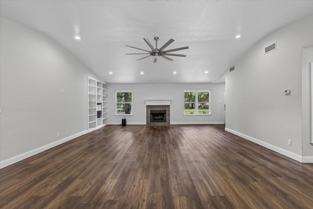 127 Pinnacle Club Dr - Photo 6 of 34