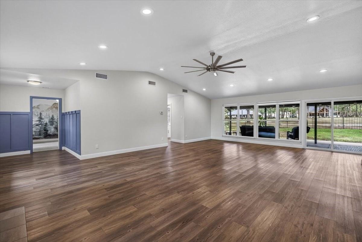 127 Pinnacle Club Dr - Photo 7 of 34
