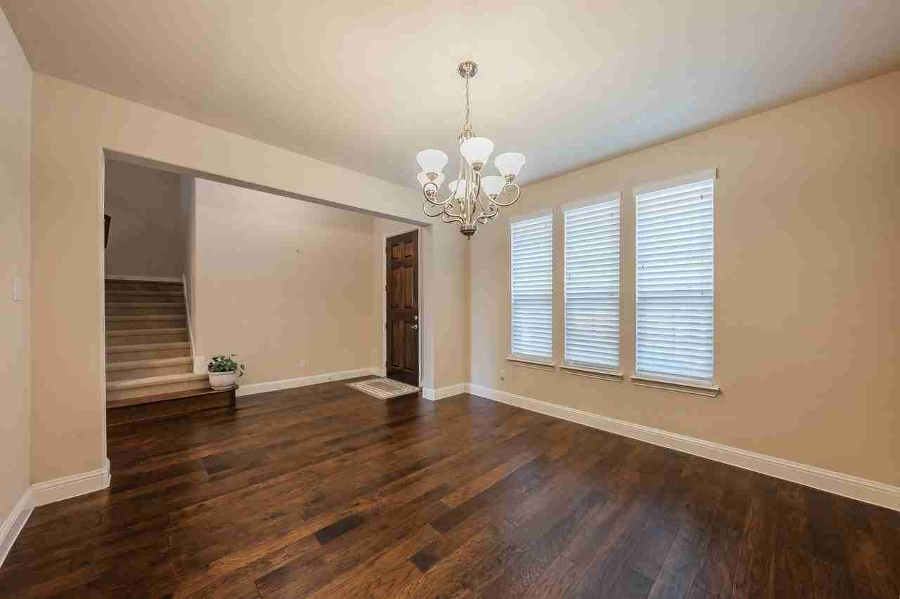 15505 Bluffdale Dr - Photo 6 of 40