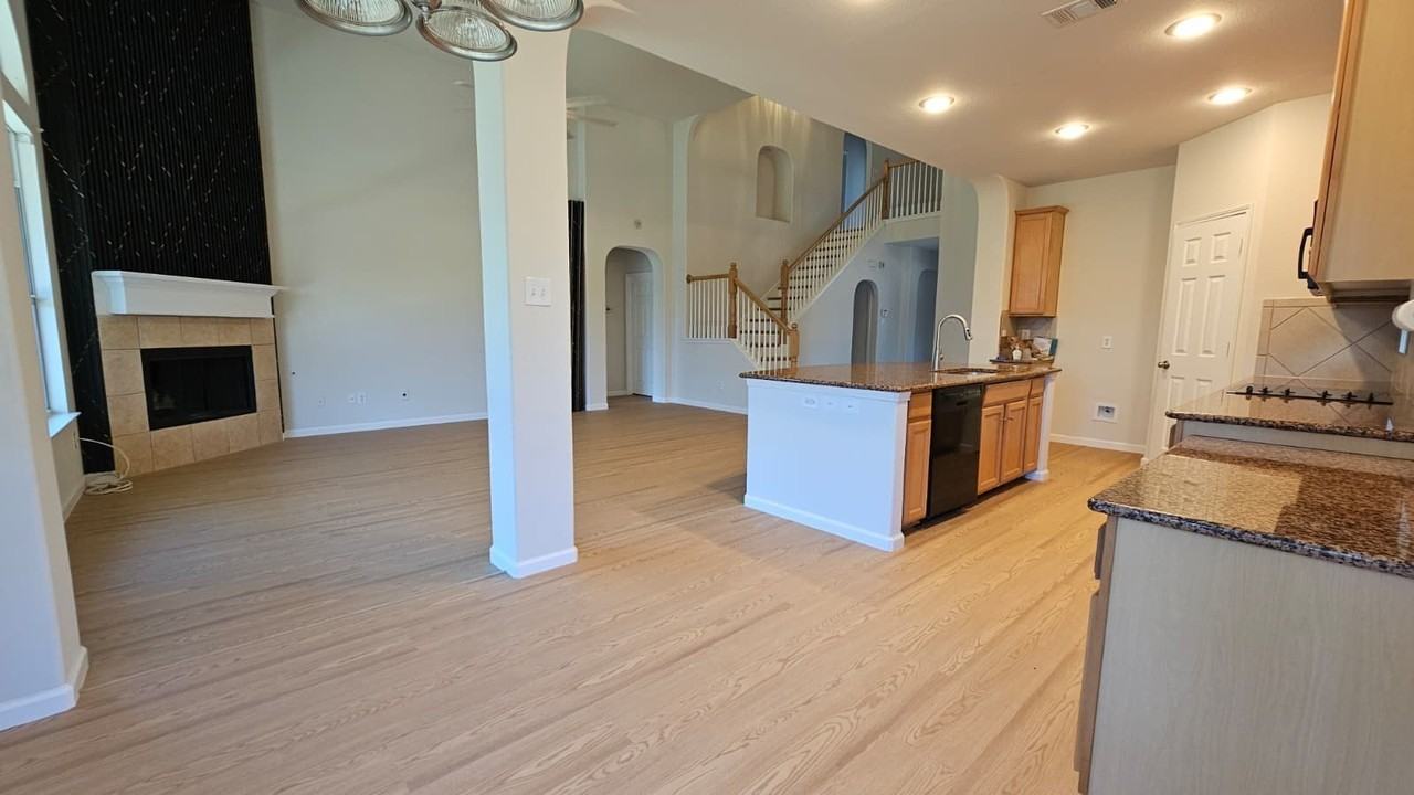 5236 Hilcroft Rd - Photo 7 of 24