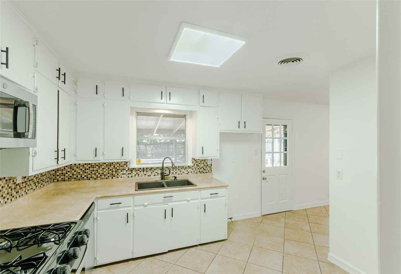 816 S Burdette Ave - Photo 6 of 24