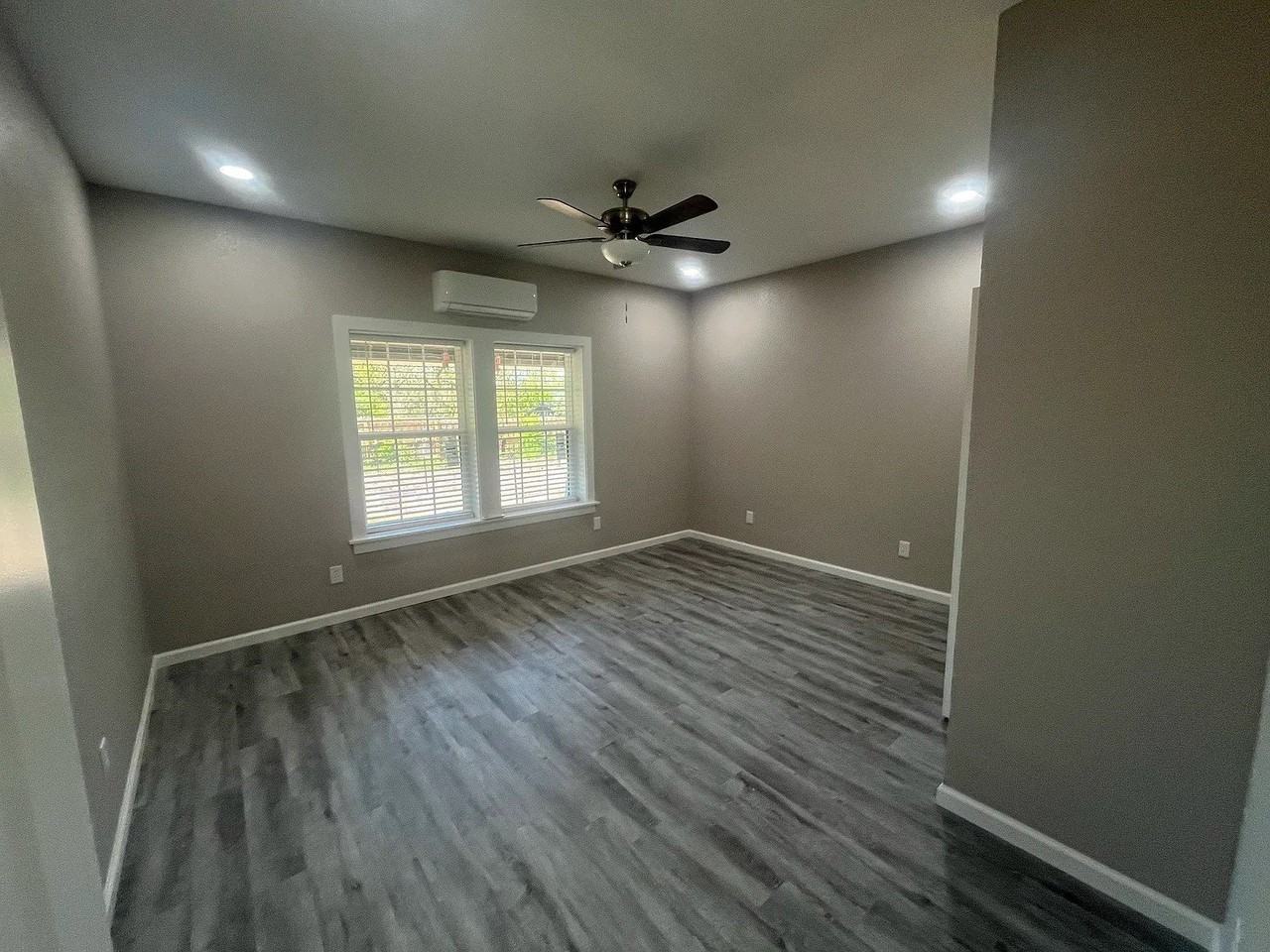 6272 Adelbert Dr #102 - Photo 5 of 9